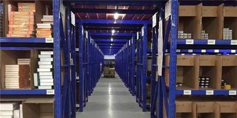 開個工廠就想混跨境電商?2019年還真行